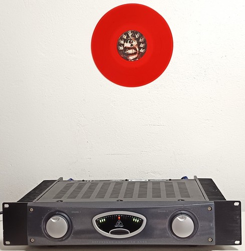 Behringer reference amplifier - behringer,