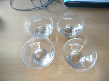 4 Eisbecher aus Glas mit Fuß Dessertschalen für Nachtisch, Obst, Bonbons