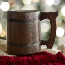 Bierkrug aus dunklem