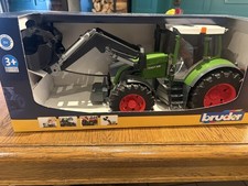 Bruder Spielzeug 03041 Fendt 936 Vario mit Frontlader Schlepper Traktor Trecker