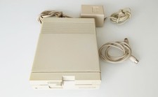 COMMODORE 1541 Floppy Diskettenlaufwerk  -  läuft siehe Video  !!