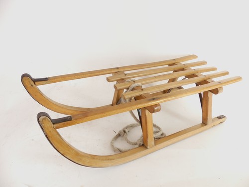 Pilz davos holzschlitten 82cm - davos,
