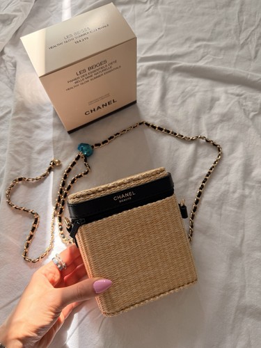 Chanel beauty bag les - beauty, beiges