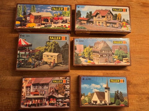Faller 6 modellbausätze - -,