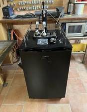 Zapfanlage mit kühlschrank - zapfanlage,