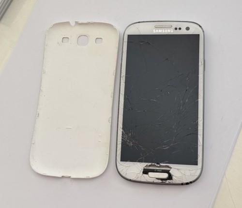 Samsung galaxy i9300 - samsung, s3
