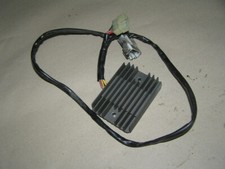 HONDA X 11 Laderegler  voltage