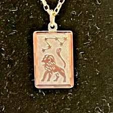 Kettenanhänger Tierkreiszeichen Löwe 925 Silber quadratisch