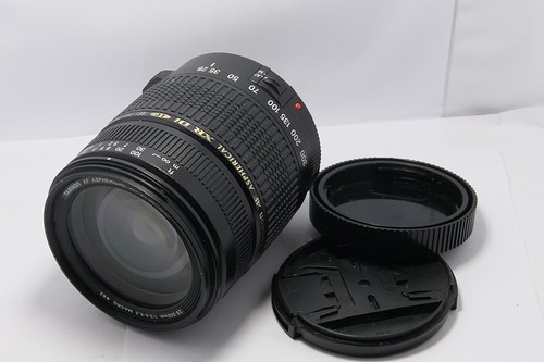 Tamron objektiv 300 mm - 28–300,