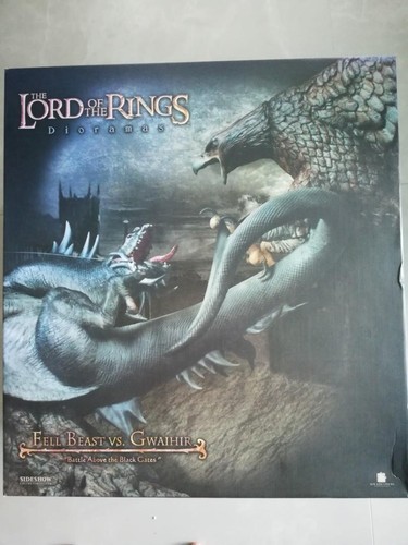 Sideshow diorama fell - beast, vs