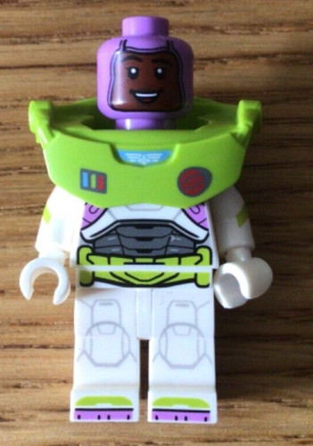 Lego minifigure izzy - lego,