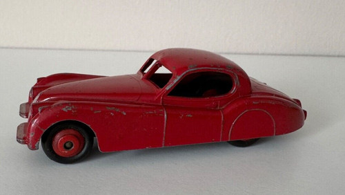 Vintage dinky toys jaguar - dinky,
