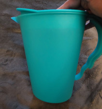 Tupperware Junge Welle Saft Kanne 2,1 l grün Griff Ausgiesser Kühlschrank Krug