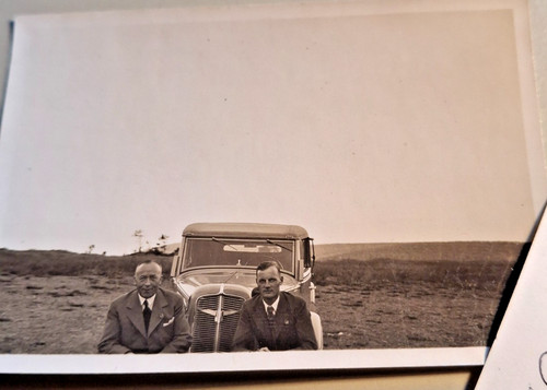 Altes foto vintage männer vor - foto,
