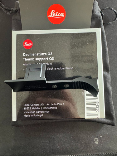 Leica thumb support - leica, black