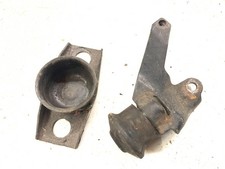 VW Golf 1 Cabrio Motorhalter Halter Motor vorne 2H JH GTI DX GLI