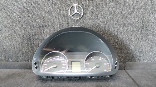 Mercedes benz w639 - *,