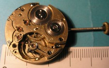 Taschenuhrwerke Kalenderuhrwerke Zifferblätter für Reparatur aus Werkstatt