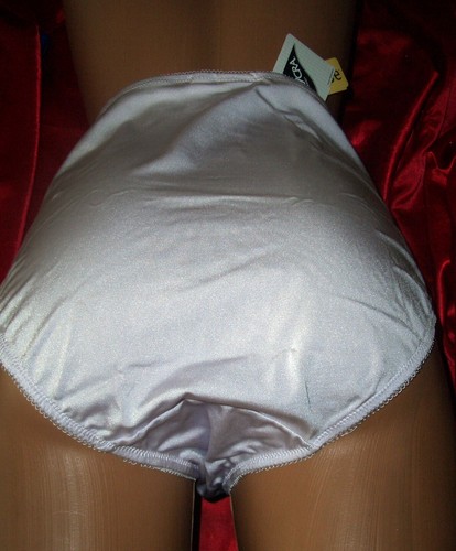 Pin hohes besticktes glanz - hohes,