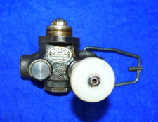 Kraftstoffpumpe Förderpumpe FP/KS22AD48/2 Bosch FP/KE 22AD 48/2 Mercedes KHD LKW