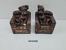 2x Buchstützen Hunde Terrier auf Sessel Gips Deko alt antik #2410399