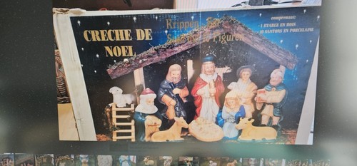 Weihnachtskrippe aus holz mit - holz,