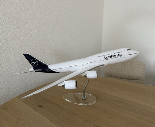 Lufthansa boeing 747 - lufthansa, 747-8