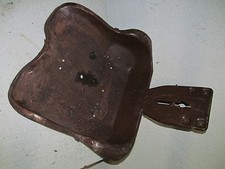 tiefer Sitz für z.B. Traktor Baumaschine  Kran  LKW Schalensitz mit rückenlehne