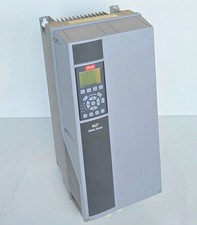 Frequenzumrichter Danfoss FC-102P15KT4E55 Frequency Converter 15kW 20HP 32A IP55
