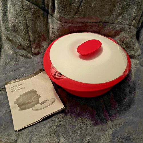 New tupperware tortilla keeper - tupperware,
