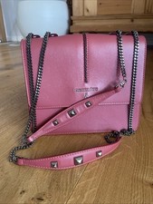 ** PATRIZIA PEPE Ledertasche Himbeere Rot Nieten Metallkette Crossbody Henkel **