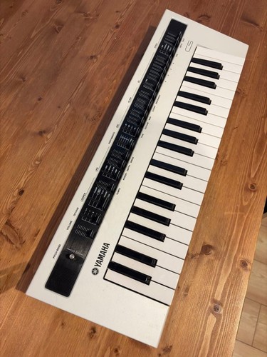 Yamaha reface mini keyboard - cs,