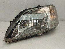 89029771 LINKER SCHEINWERFER /