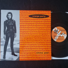 ORANGE PARTY -  EMMA PEEL  -