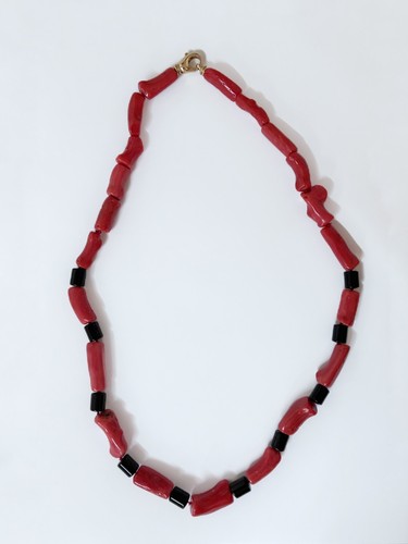 Korallen kette onyx mit 585 - &,