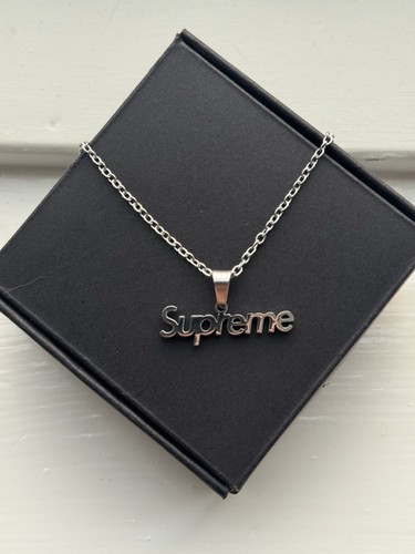 Supreme box logo - -,