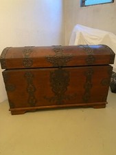 Hochzeitstruhe Runddeckel