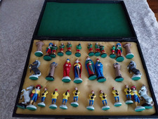 Alte  Zinnschachfiguren, Raritäten im Koffer für Top Schachspiel Handbemalt