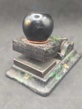 Alte Prägezange Schreibtisch