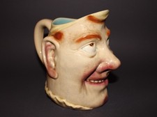 TOLLER DEKORATIVER FIGUREN