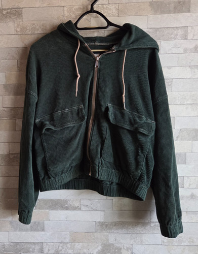 Kurze cordjacke mit kapuze - cordjacke,