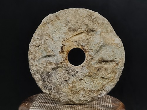 Alte sehr abgenutzte jade - alte,