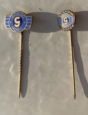 GOGGOMOBIL GOGGO PIN Gold Tone