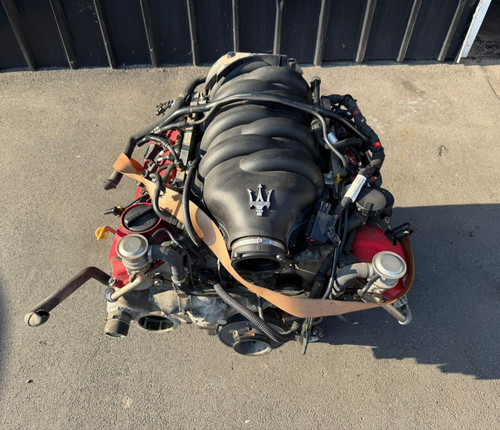 Motor engine maserati - motor,