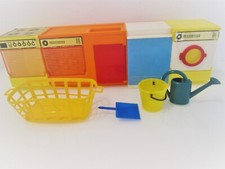 DDR Ostalgie Puppe Puppenstube Herd Kühlschrank Waschmaschine Spüle Korb Top!