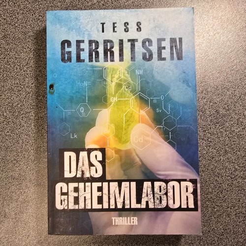Das geheimlabor von tess - geheimlabor,