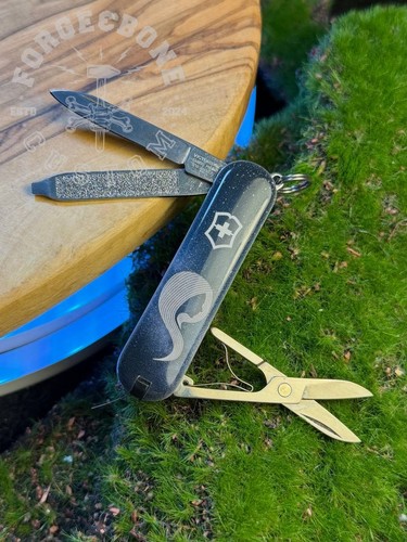 Victorinox classic zodiac - victorinox,