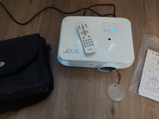 Acer P5535 DLP Beamer Full HD