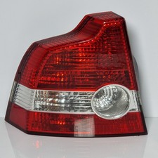 Volvo V40 S40 II (544) Rückleuchte Rücklicht Bremsleuchte links 30698912 Bj.2006