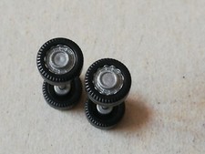 Lot 948 zwei Achsen mit Rädern für Pkw von Wiking in 1:87 aus Sammlung